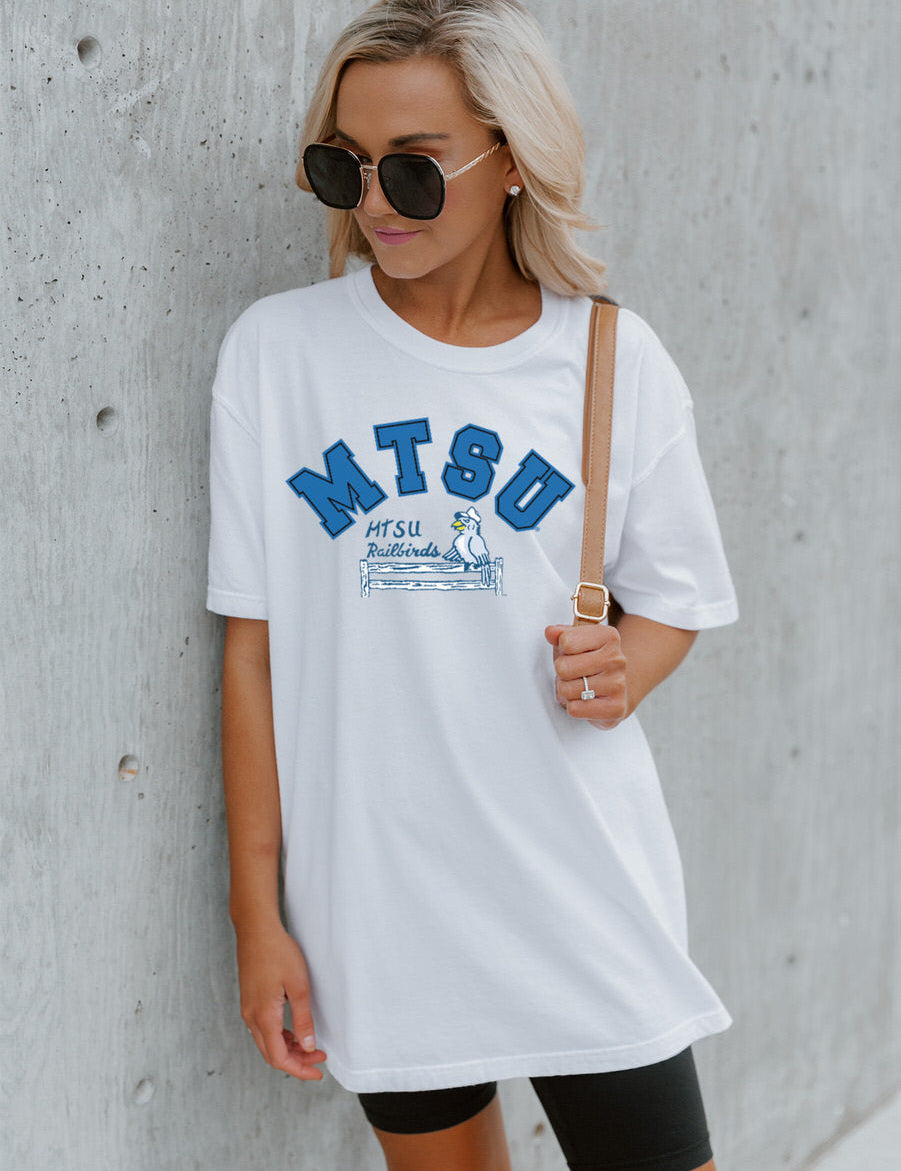 Conference USA Game Day Outfits: Style Guide for Every School