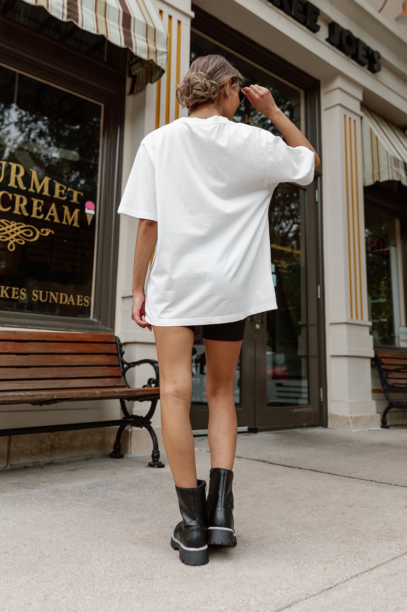 BUFFALO BULLS SHAKEDOWN OVERSIZED CREWNECK TEE