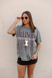 ILLINOIS FIGHTING ILLINI DYNASTY OVERSIZED CREWNECK TEE