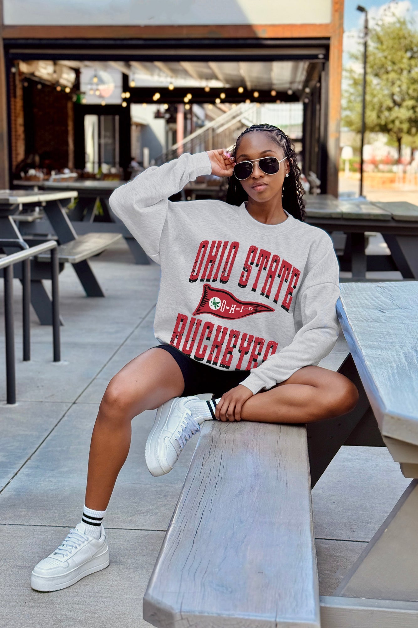 OHIO STATE BUCKEYES PENNANT PRIDE PREMIUM FLEECE DROP SHOULDER CREWNECK PULLOVER