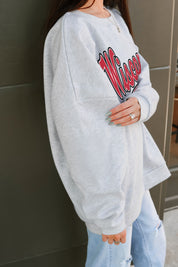 WISCONSIN BADGERS CLASSIC WIN PREMIUM FLEECE CREWNECK PULLOVER
