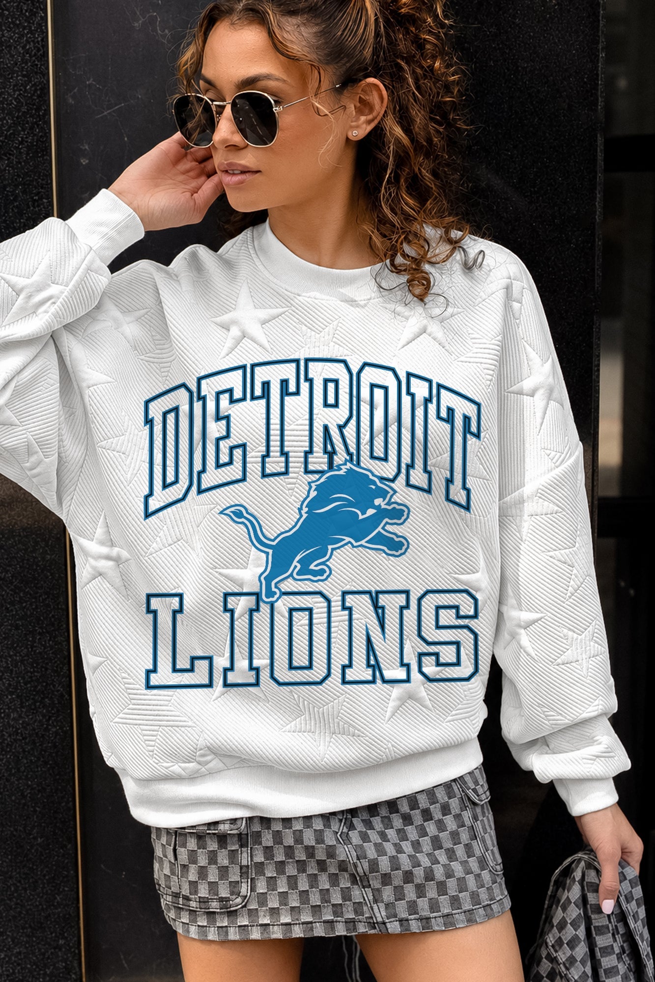 DETROIT LIONS BIG PLAY ENERGY EMBOSSED STAR CREWNECK