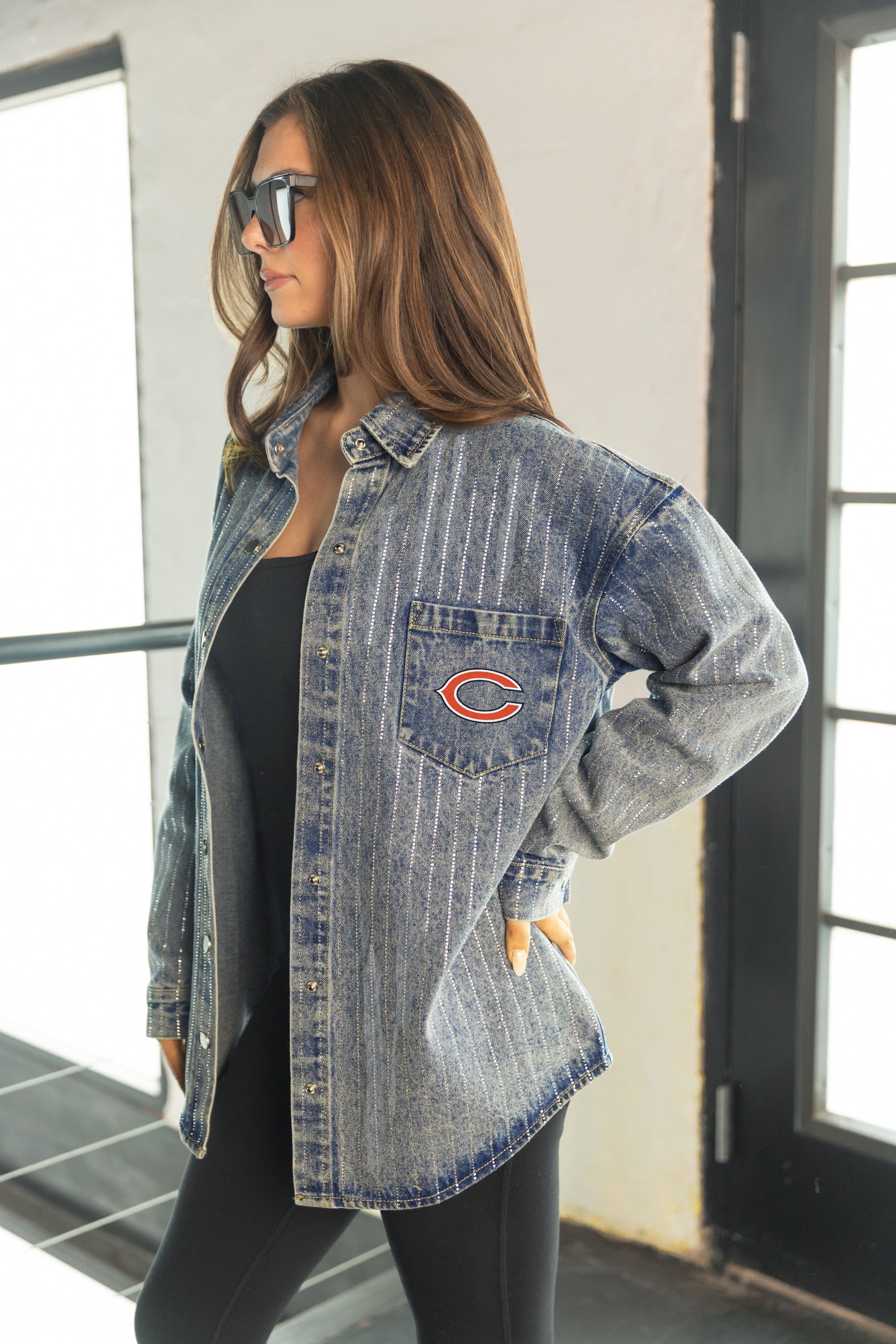 CHICAGO BEARS STYLES THE LIMIT MICRO-RHINESTONE DENIM OVERSHIRT
