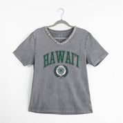 HAWAII RAINBOW WARRIORS ICONIC EDGE RHINESTONE TRIM V-NECK TEE