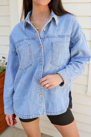GEORGIA BULLDOGS OVERSIZED DENIM JACKET